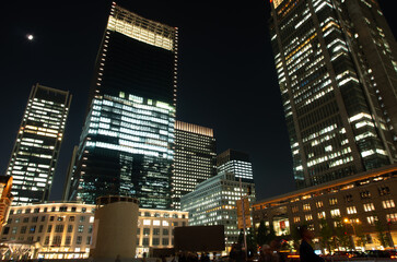 Fototapeta premium 東京駅,丸の内界隈の夜景