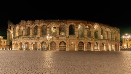 Naklejka premium One night in the center of Verone city and italian architecture in Italy on 1st may 2025