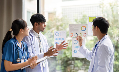 Data-driven decisions in healthcare: Team analyzing health statistics
