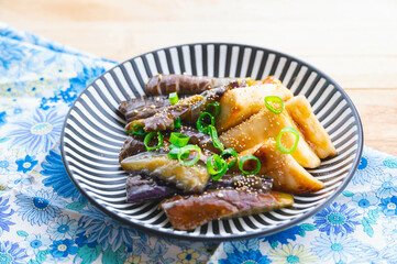 はんぺんと茄子のあんかけ