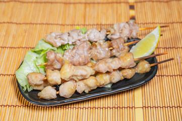 鶏はらみとぼんじりの塩焼き