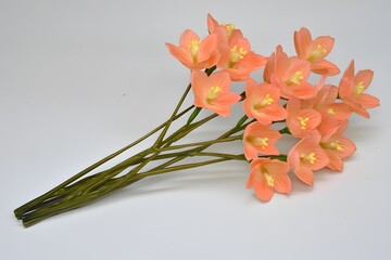 Peach Artificial Flowers Bouquet, Elegant Floral Arrangement, Decorative Stems