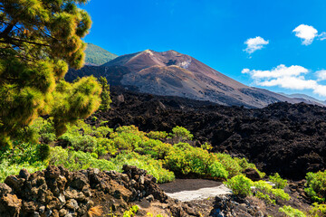 Tajogaite Volcano, La Palma, Canary Islands © engel.ac