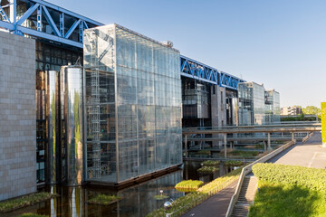 la cité des sciences et de l'industrie au parc de la Villette à Paris en France