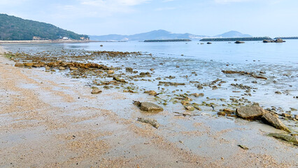 美濃ケ浜海浜公園の海辺風景