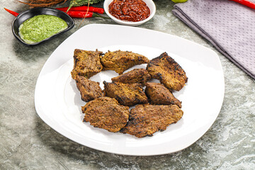 Grilled beef barbecue with spises