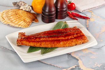 Smoked unagi eel in sause