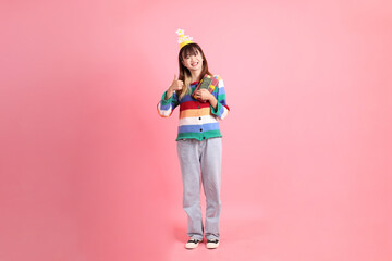 20s woman in winter clothes