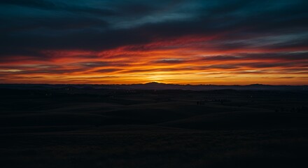 Tuscan Sunset: A Breathtaking Panorama of Rolling Hills