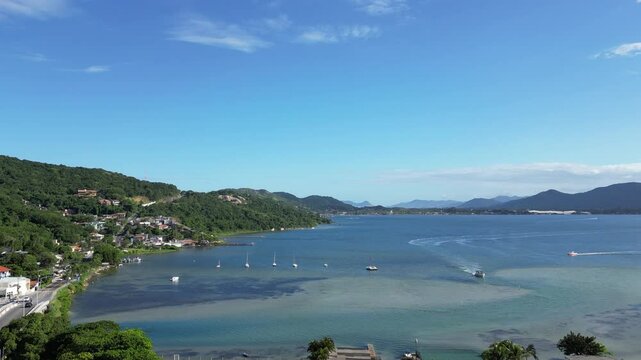 Canal da Barra da Lagoa - Barcos - Navengando
