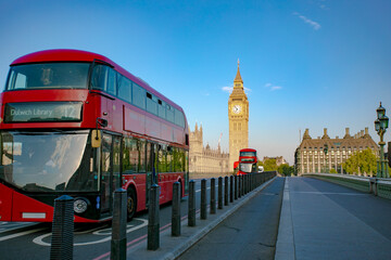 Londons iconic Red Buses, Big Ben, and Houses of Parliament create a vibrant urban atmosphere