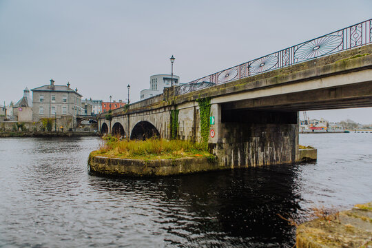 Ireland And Irish Countryside - Athlone is a town on the border of County Roscommon and County Westmeath, Ireland. It is located on the River Shannon near the southern shore of Lough Ree.
