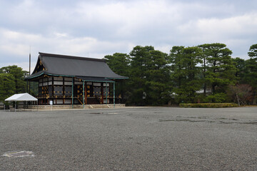 Obraz premium Old pavilion in Imperial garden, Kyoto
