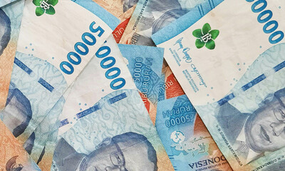 Money Indonesian Rupiah Banknotes, One hundred thousand rupiahs , Indonesian Currency. Seratus ribu rupiah, Finance and money background. Economy concept

