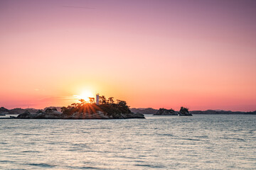 Fototapeta premium 5月の七ヶ浜代ケ崎浜