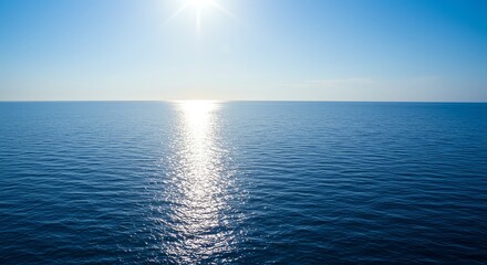 Obraz premium Blue Ocean with Sun Reflection