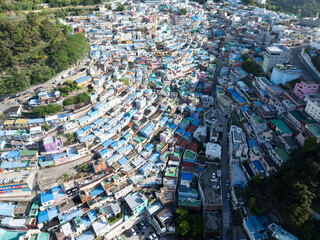 This is an aerial photograph of the scenery of small houses.
