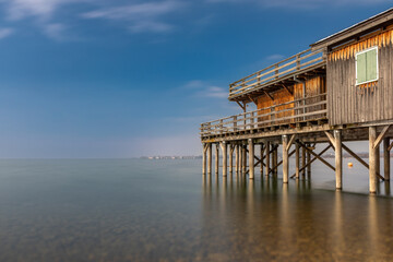 Badeh&uuml;tte am Bodensee in Lochau, &Ouml;sterreich, im Winter