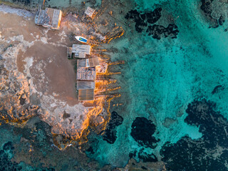 Puerto de Formentera en las Islas Baleares al atardecer