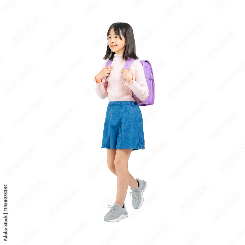 Aufkleber 前向きに歩くランドセルを背負った小学生の女の子　手作業で精密に切り抜いた背景透過全身写真png