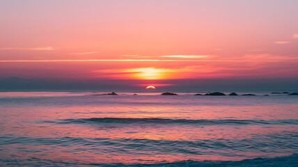 Obraz premium Sunrise over a calm ocean. Peaceful, vibrant colors.