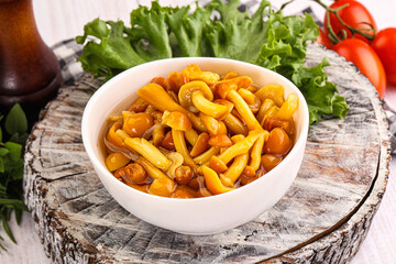 Marinated honey mushroom in the bowl