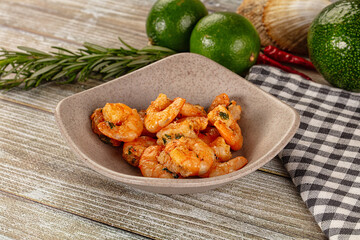 Roasted shrimps in the bowl