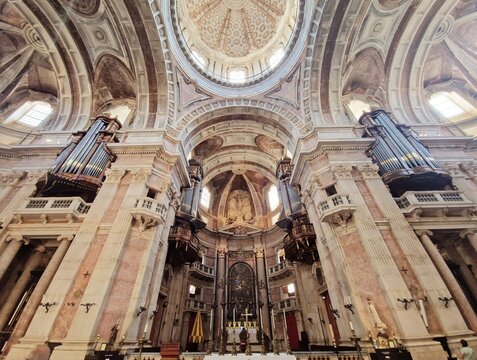 Naklejki Palace of Mafra, Portugal. Beautiful interior view of the Basilica.