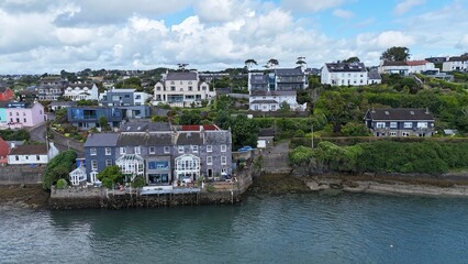 survol de la baie de Kinsale en Irlande près de Cork
