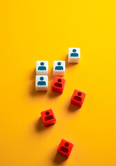 The team is falling apart and losing its members. Reduction of supporters. Dismissal of workers. Shrinking workforce, layoffs. Failed leadership.