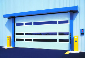 Industrial Garage sectional doors are automatic