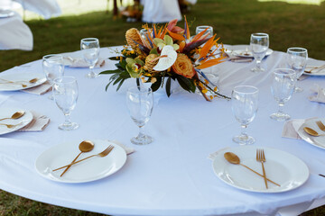 tropical modern wedding table details