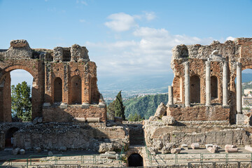 Obraz premium The Greek theatre of Taormina fragments, Sicily, Italy.
