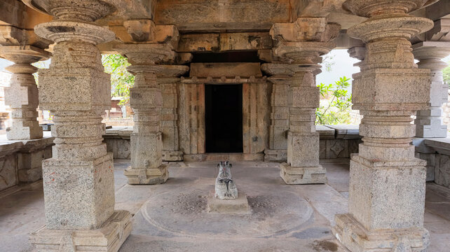 Carved mandapa of Shri Ketheshwara Temple within the campus of Shri Someshwara, Revanasiddheshwara Temple, Kolanupaka, Bhuvanagiri, Telangana, India.