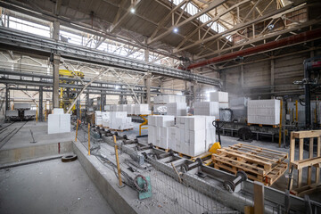 Industrial production of aerated concrete blocks, AAC blocks (Autoclaved aerated concrete), Fly ash...