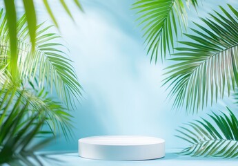 Obraz premium A minimalistic display platform surrounded by lush green palm leaves against a soft blue background. ideal for showcasing products or creating a serene ambiance