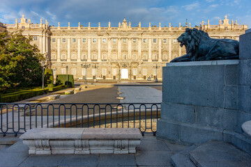 Fototapeta premium Royal palace on Oriente square in Madrid, Spain