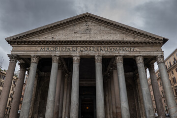 Obraz premium Ancient Pantheon In Rome