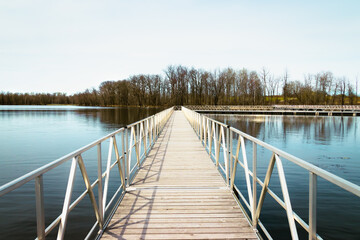 Obraz premium Walkways over the water in Spring