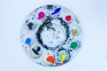 Acrylic painting sessions at school