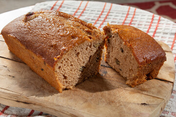 A view of a sliced vegan banana bread.