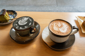 Liwei Coffee Standのブラックラテとチャイ