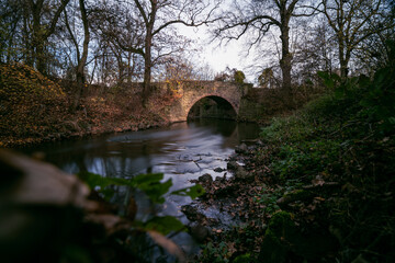 Photography in a nature reserve, where there is an old bridge and preserved landscape