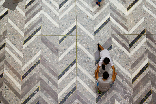 People seen from above in a shopping mall
