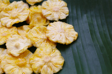 Sweet pineapple snack, Dried pineapples slices