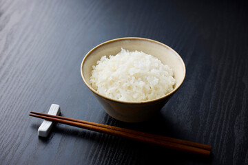茶碗に盛られた白米　Japanese rice
