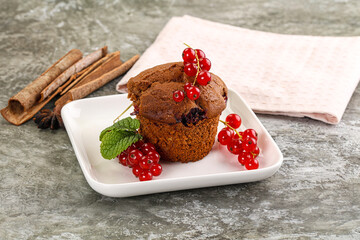 Delicous cupcake with red currant