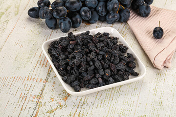 Dry ripe sweet blue raisin