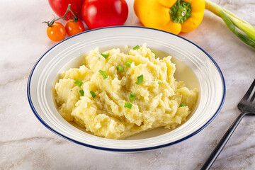 Mashed potato with green onion