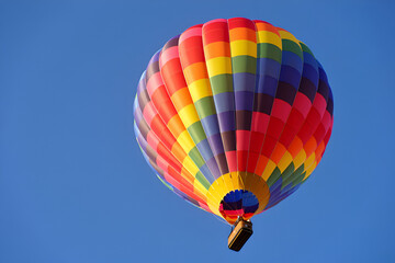 Naklejka premium hot air balloon in the sky